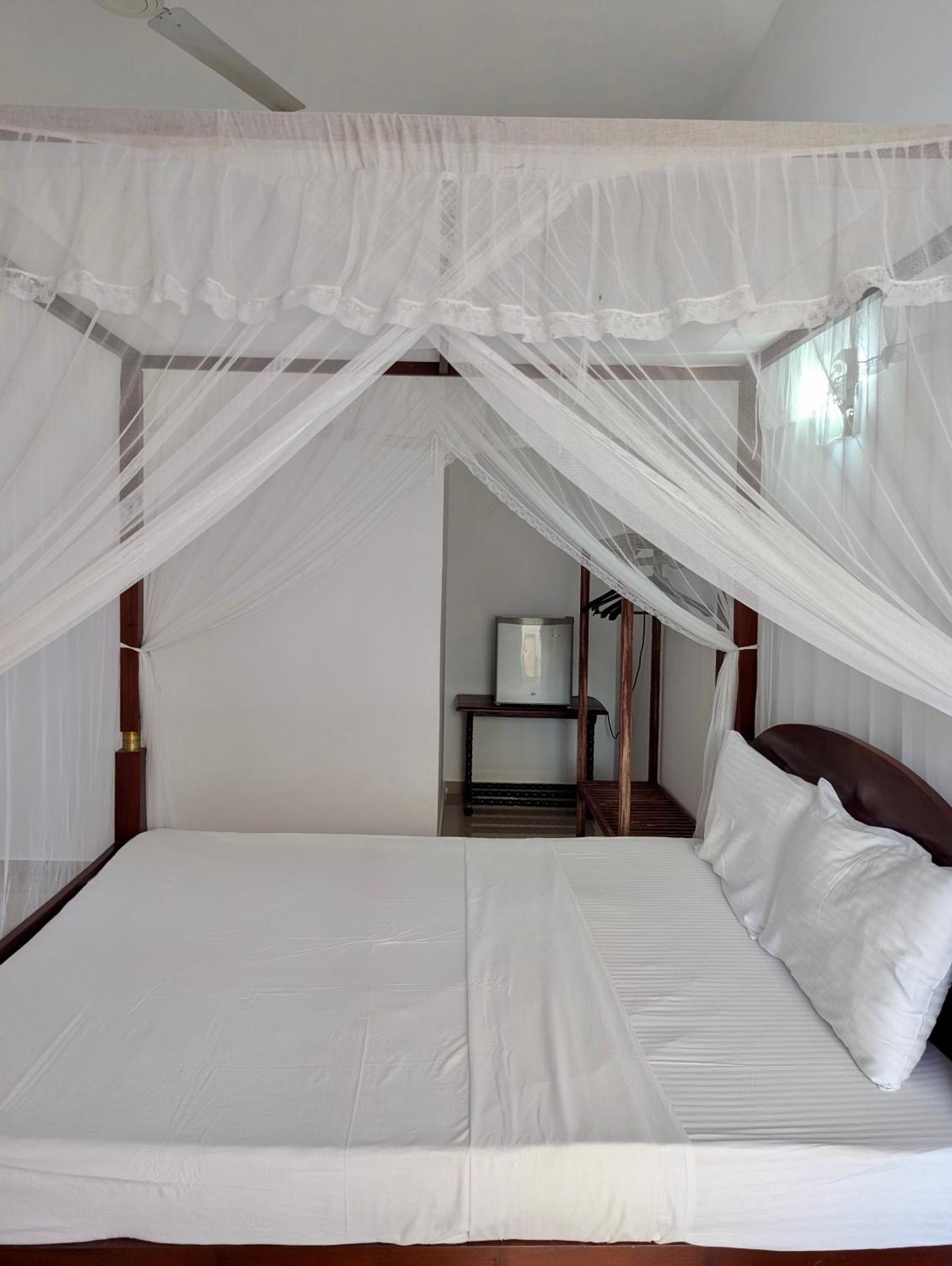 Bliss Apartment Хиккадува Экстерьер фото